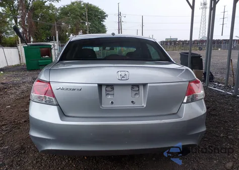 2010 Honda Accord 2.4 Ex-L z USA, uszkodzony, nr VIN 1HGCP2F89AA138277